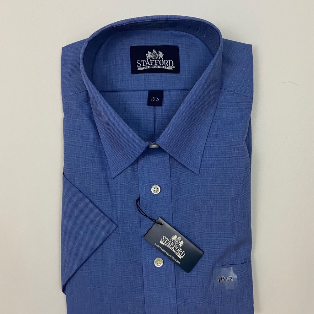 New Stafford wrinkle free dress shirt. NWT